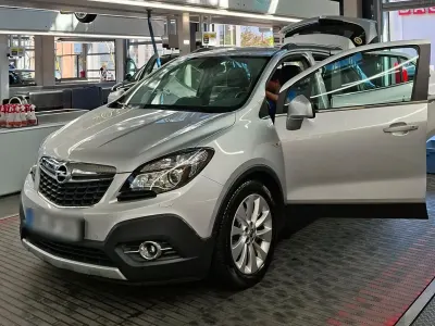 Gebraucht Opel Mokka Innovation 140 PS (102 kW) 2014 Silber SUV