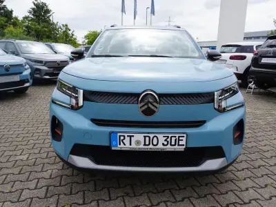 Neu Citroën e-C3 83 kW (113 PS) 2026 Blau Limousine