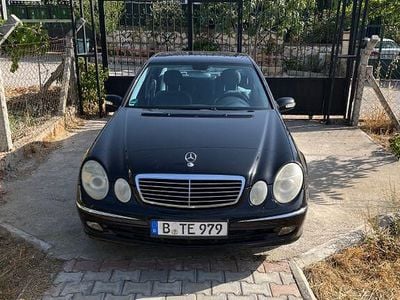 Mercedes E220