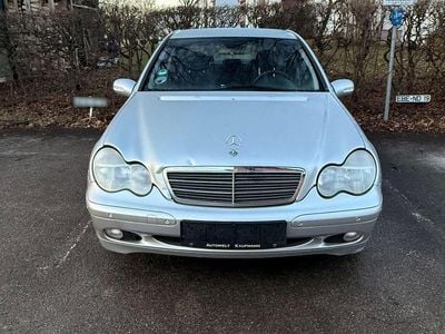Gebraucht Mercedes C180 Classic 143 PS (105 kW) 2003 Silber Limousine