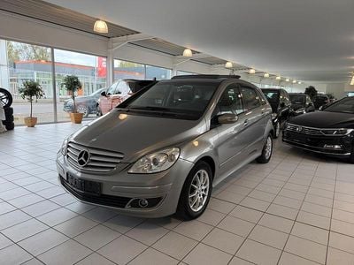 Usata Mercedes B200 136 CV (100 kW) 2006 Grigio Monovolume