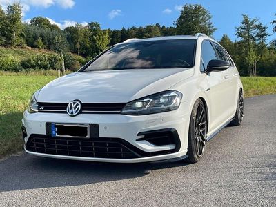 Second-hand VW Golf VII R 310 CP (228 kW) 2018 Alb Break
