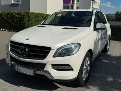 Gebraucht Mercedes ML350 258 PS (189 kW) 2013 Weiß SUV