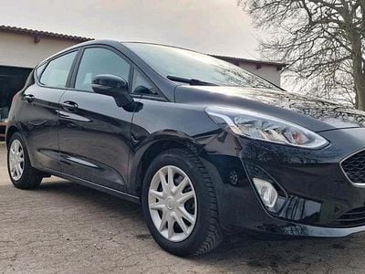 Gebraucht Ford Fiesta 101 PS (74 kW) 2018 Schwarz Kleinwagen
