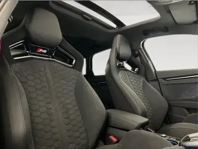 Neu Audi RS3 Ambiente 400 PS (294 kW) 2026 Daytonagrau perleffekt Limousine