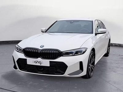 Gebraucht BMW 330e M Sport 292 PS (214 kW) 2025 Weiß Limousine