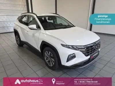 Gebraucht Hyundai Tucson Select 150 PS (110 kW) 2024 Weiß SUV