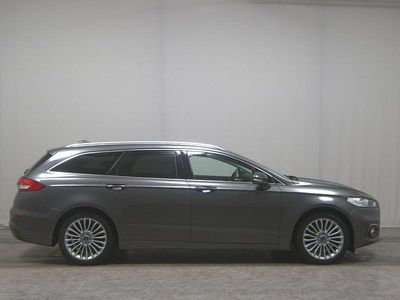 Gebraucht Ford Mondeo Titanium 150 PS (110 kW) 2020 Magnetic grau metallic Kombi
