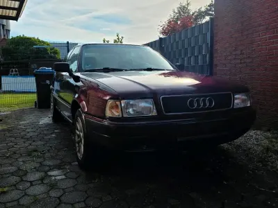 Gebraucht Audi 80 90 PS (66 kW) 1994 Rot Limousine