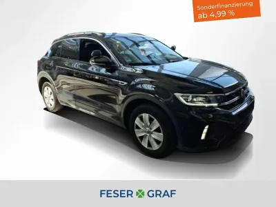 Gebraucht VW T-Roc R-line 150 PS (110 kW) 2024 Deep black perleffekt SUV