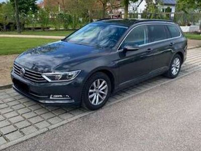 gebraucht VW Passat 2.0 l B8 ( Comfortline, ACC, AHK)