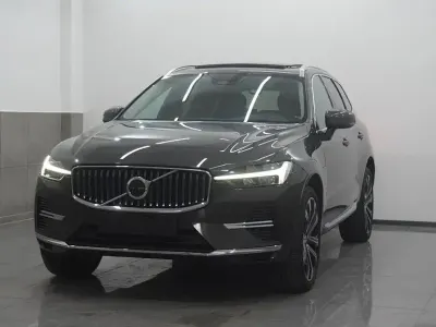 Gebraucht Volvo XC60 Ultimate 455 PS (334 kW) 2023 Grau SUV