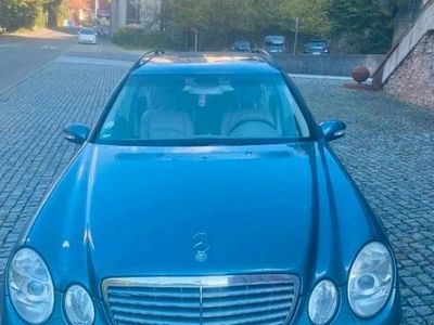 Mercedes E220