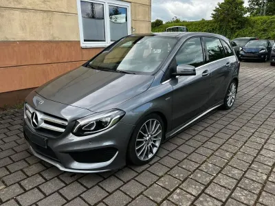 Gebraucht Mercedes B220 Style 170 PS (125 kW) 2019 Grau Van / Kleinbus