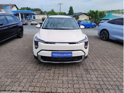Neu Kia Stonic 101 PS (74 kW) 2026 Weiß SUV