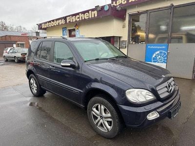 Gebraucht Mercedes ML270 Edition 163 PS (119 kW) 2005 Blau SUV