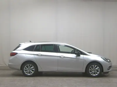 Gebraucht Opel Astra Elegance 122 PS (89 kW) 2022 Silber Kleinwagen