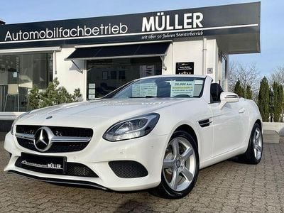 Weiß Gebraucht 2016 Mercedes SLC200 Cabrio | 27.700 € (Fairer Preis)