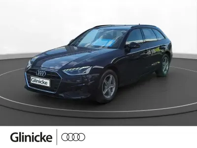 Gebraucht Audi A4 Basis 122 PS (89 kW) 2020 Navarrablau metallic Kombi
