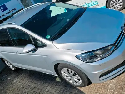 Usata VW Touran 150 CV (110 kW) 2017 Argento Monovolume