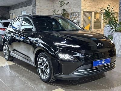 Gebraucht Hyundai Kona Trend 100 kW (136 PS) 2021 Schwarz SUV