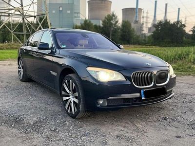 BMW 730