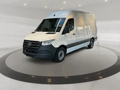 Gebraucht Mercedes Sprinter 170 PS (125 kW) 2025 Arktikweiss Van