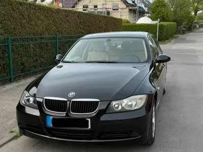 Gebraucht BMW 320 150 PS (110 kW) 2005 Schwarz Limousine