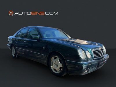 Mercedes E320