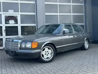 Gebraucht Mercedes 380 SE 204 PS (150 kW) 1984 Grau Limousine