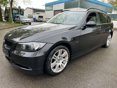 gebraucht BMW 325 325 Baureihe 3 Touring i xDrive PDC Navi