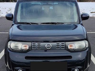 Schwarz Gebraucht 2010 Nissan Cube Van / Kleinbus | 3.300 €
