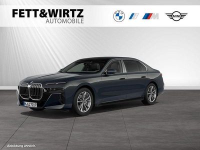 Gebraucht BMW 740 M Sport 299 PS (219 kW) 2025 Bmw individual dravitgrau metallic Limousine
