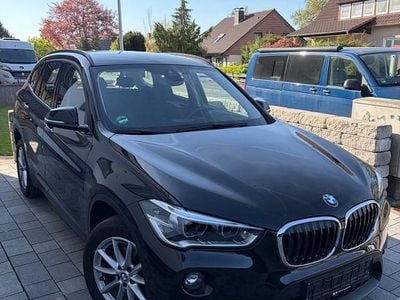 Usata BMW X1 140 CV (102 kW) 2018 Nero SUV