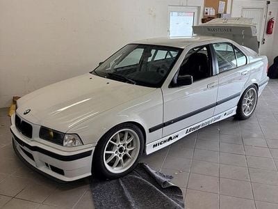 Second-hand BMW 320 170 CP (125 kW) 1994 Alb Berlinǎ