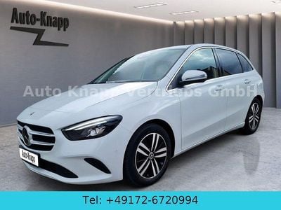 Gebraucht Mercedes B200 Business 150 PS (110 kW) 2021 Grau Van / Kleinbus