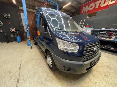 Blau Gebraucht 2017 Ford Transit Van / Kleinbus | 21.500 €