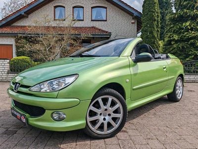 Usata Peugeot 206 Platinum 109 CV (80 kW) 2004 Verde Cabrio
