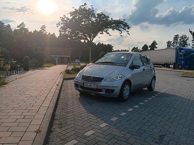 Gebraucht Mercedes A150 Classic 95 PS (69 kW) 2007 Silber Limousine