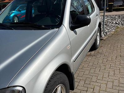 Second-hand Mercedes ML270 163 CP (119 kW) 2000 Argintiu SUV