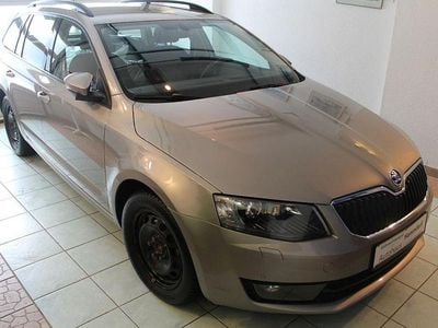 Beige Gebraucht 2016 Skoda Octavia Style Kombi | 14.990 € (Fairer Preis)
