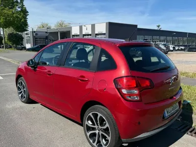 Gebraucht Citroën C3 Tendance 95 PS (69 kW) 2010 Rot Limousine