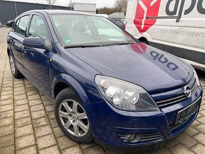 Blau Gebraucht 2005 Opel Astra Edition Limousine | 1.950 € (Superpreis)