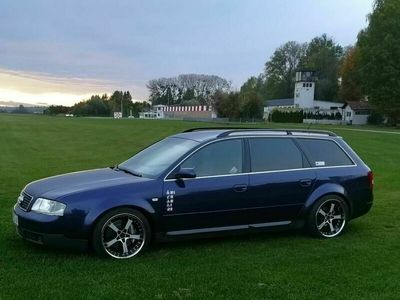 gebraucht Audi V8