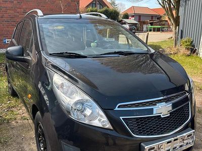 Begagnad Chevrolet Spark 82 HK (60 kW) 2011 Svart Halvkombi