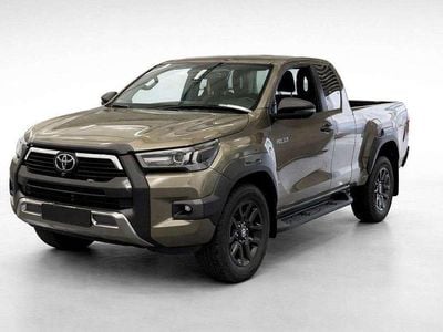Usata Toyota HiLux 204 CV (150 kW) 2024 Marrone Pick-up