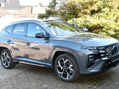 Neu Hyundai Tucson N Line 239 PS (175 kW) 2026 Ecotronic grey SUV