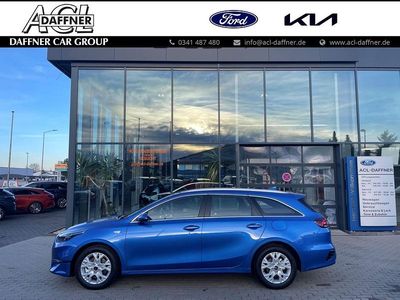 Neu Kia Ceed Sportswagon Vision 101 PS (74 kW) 2025 (b3l) blue flame m Kombi