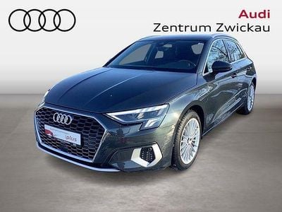 Grau Gebraucht 2022 Audi A3 Sportback e-tron Advanced Kleinwagen | 26.460 € (Guter Preis)