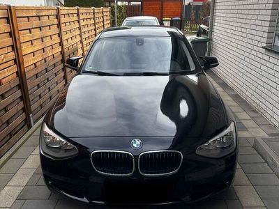 gebraucht BMW 118 F20 d Diesel Automatik 8-Fach bereift